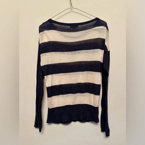GAP Black and Cream Crew Neck Sweater with Stripes Small - Picture 4 of 4